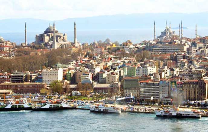 استانبول بهتر است یا آنتالیا؟
